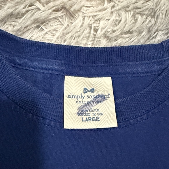 Simply Southern shirt Large - Picture 3 of 3